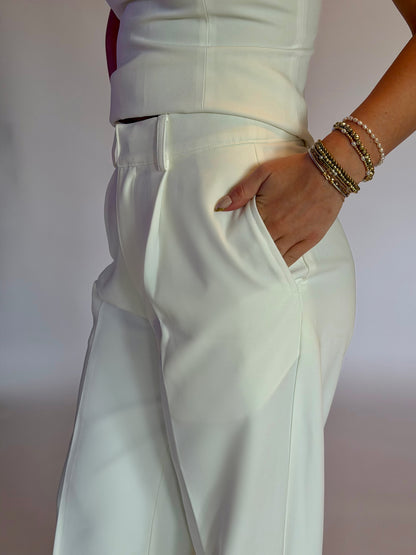 Line Wide Leg Trousers